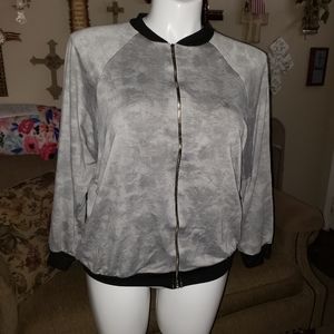 Light weight style bomber jacket